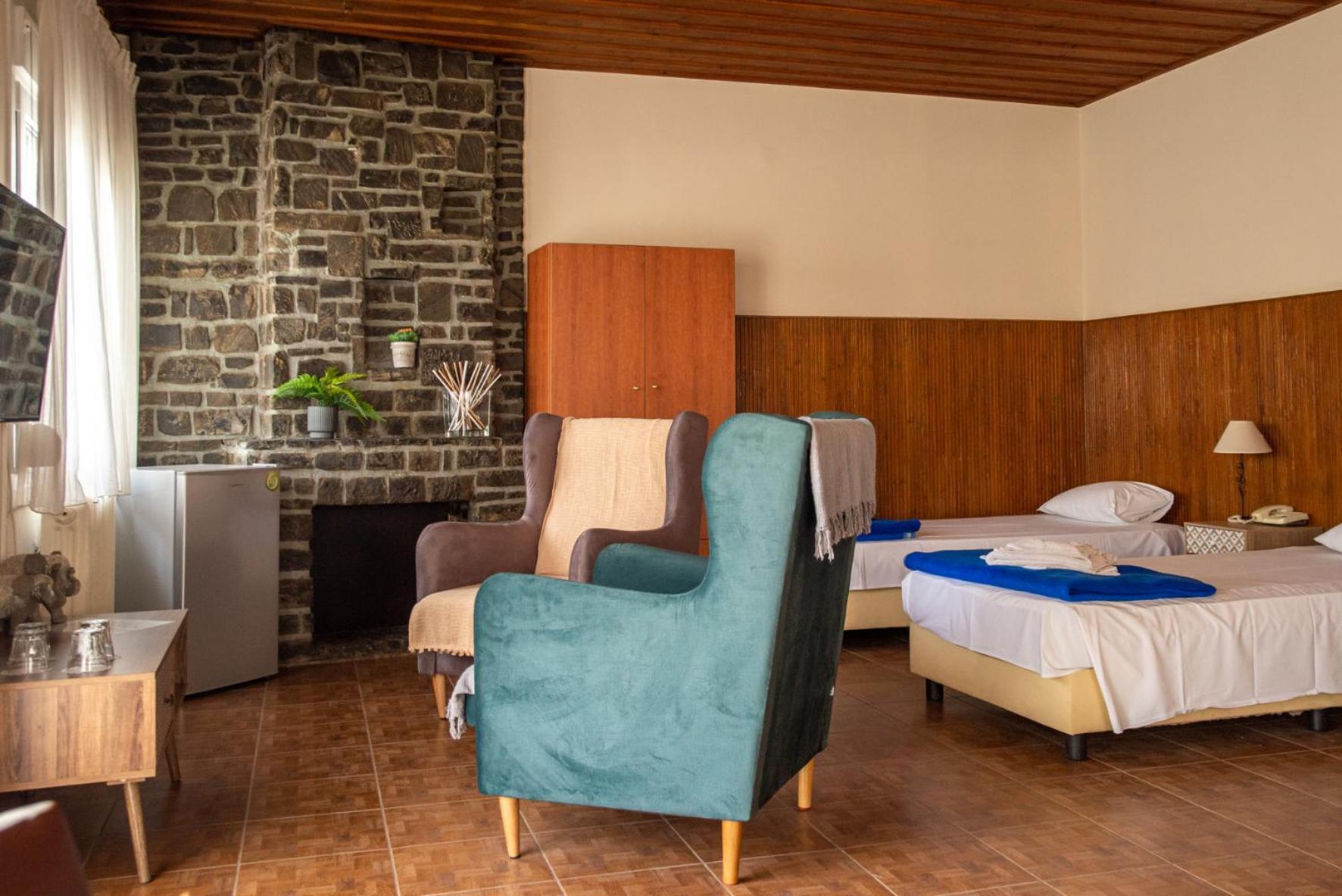 Hotel Argo Volos Exterior photo